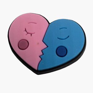 Love Kissing Shoe Charm   Pink Blue Ying Yang